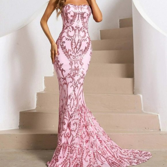 Formal Sequin detail Maxi Dress with train Pink - Picture 9 of 15